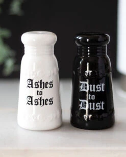 Asche Zu Asche Salz & Pfeffer Set -Halloween Lieferungen ashes to ashes salz und pffer set ashes to ashes salt and pepper shaker halloween homeware gothic homeware 53763 04