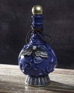 Giftflasche Mit Totenschädel Motte 23cm 11 Giftflasche Mit Totenschädel Motte 23cm -Halloween Lieferungen giftflasche mit totenkopf motte poision bottle with skull moth halloween tischdekoration gothic deko 54736 05