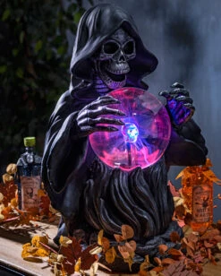 Beleuchteter Sensenmann Mit Kugel 60cm -Halloween Lieferungen grosser grim reaper mit leuchtkugel 60cm electric grim reaper with static lighted magic ball halloween deko 52530 3