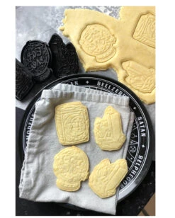 Witchy Plätzchen Ausstechformen KILLSTAR -Halloween Lieferungen killstar witchy cookie ausstechformen killstar witchy cookie cutters gothic accessoires gothic deko 50323 03