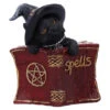 Schwarzes Hexenkätzchen Mit Rotem Zauberbuch 8,2cm -Halloween Lieferungen schwarze hexenkatze mit rotem zauberbuch black witchs cat familiar with red grimoire gothic deko und figuren 52417