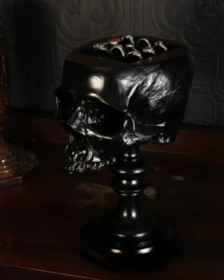 Schwarzer Totenschädel Als Ringehalter 21cm -Halloween Lieferungen schwarzer totenkopf als ringehalter schwarzer totenschaedel als ringhalter black skull ring holder gothic wohnaccessoire 54858 07